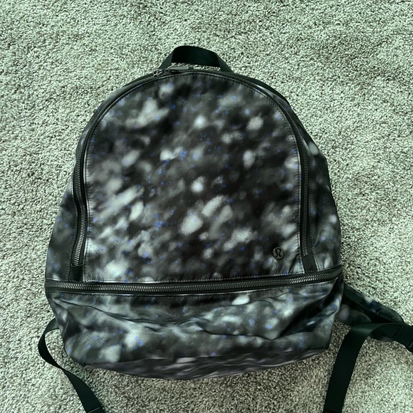 Lululemon City Adventurer Backpack 20L - Picture 1 of 2